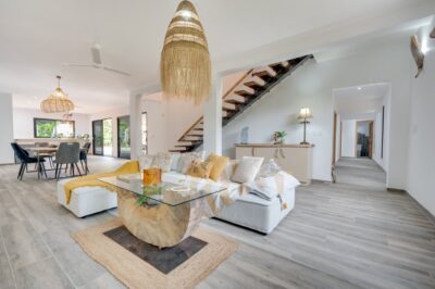 V-Jungla Cecile Refundores living area with open layout, modern design, and natural light in villa Tamarindo Costa Rica