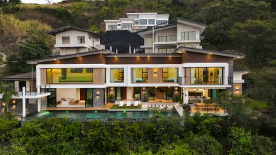 Luxury ocean-view estate Casa Cristal in Mar Vista Costa Rica with modern design, infinity pool, and panoramic Pacific views.