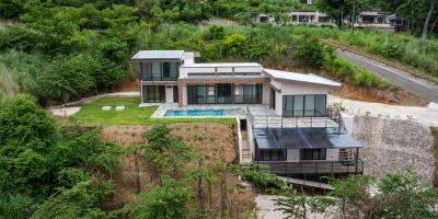 Hillside modern home with pool and jungle setting in Mar Vista Flamingo Costa Rica