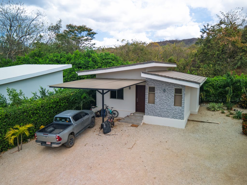 Guest casita at Casa Selamar Brasilito, income property Costa Rica with casita