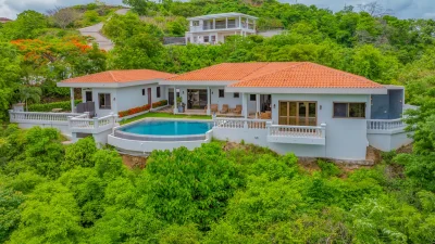 Casa Sol del Mar hillside home with infinity pool and ocean views in Matapalo Guanacaste Costa Rica