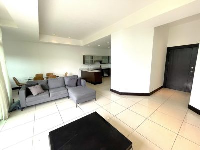 Pacific Park 405 Tamarindo open living area with kitchen, dining space, and natural light in central Tamarindo condo