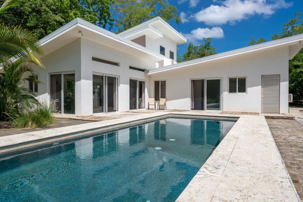 Villa Nirvana